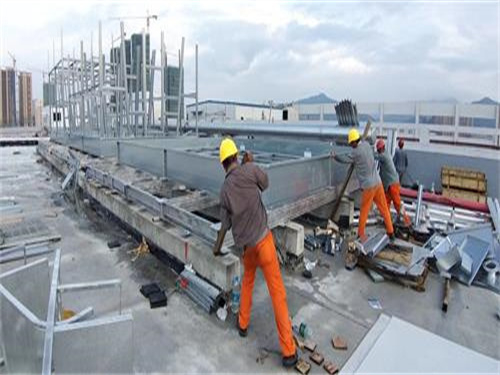 玻璃鋼冷卻塔的優(yōu)點(diǎn)介紹(玻璃鋼冷卻塔到泵房距離)