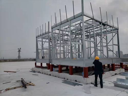 選擇方形<font color='red'>冷卻塔填料</font>時應考慮哪幾方面?(節(jié)能型無填料方形冷卻塔供應商)