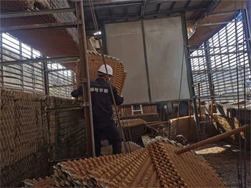 閉式冷卻塔與其他設(shè)備配合使用情況(閉式冷卻塔價(jià)格)