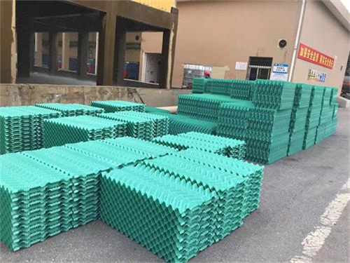 影響閉式冷卻塔的主要因素有哪些？？(閉式冷卻塔價(jià)格)