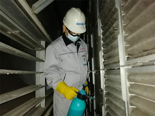 玻璃鋼冷卻塔是怎樣安全放水的